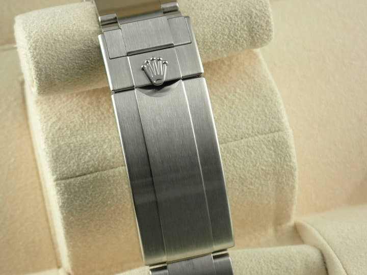 ロレックス サブマリーナー Ref.116610LV グリーン文字盤 未使用 submariner-459