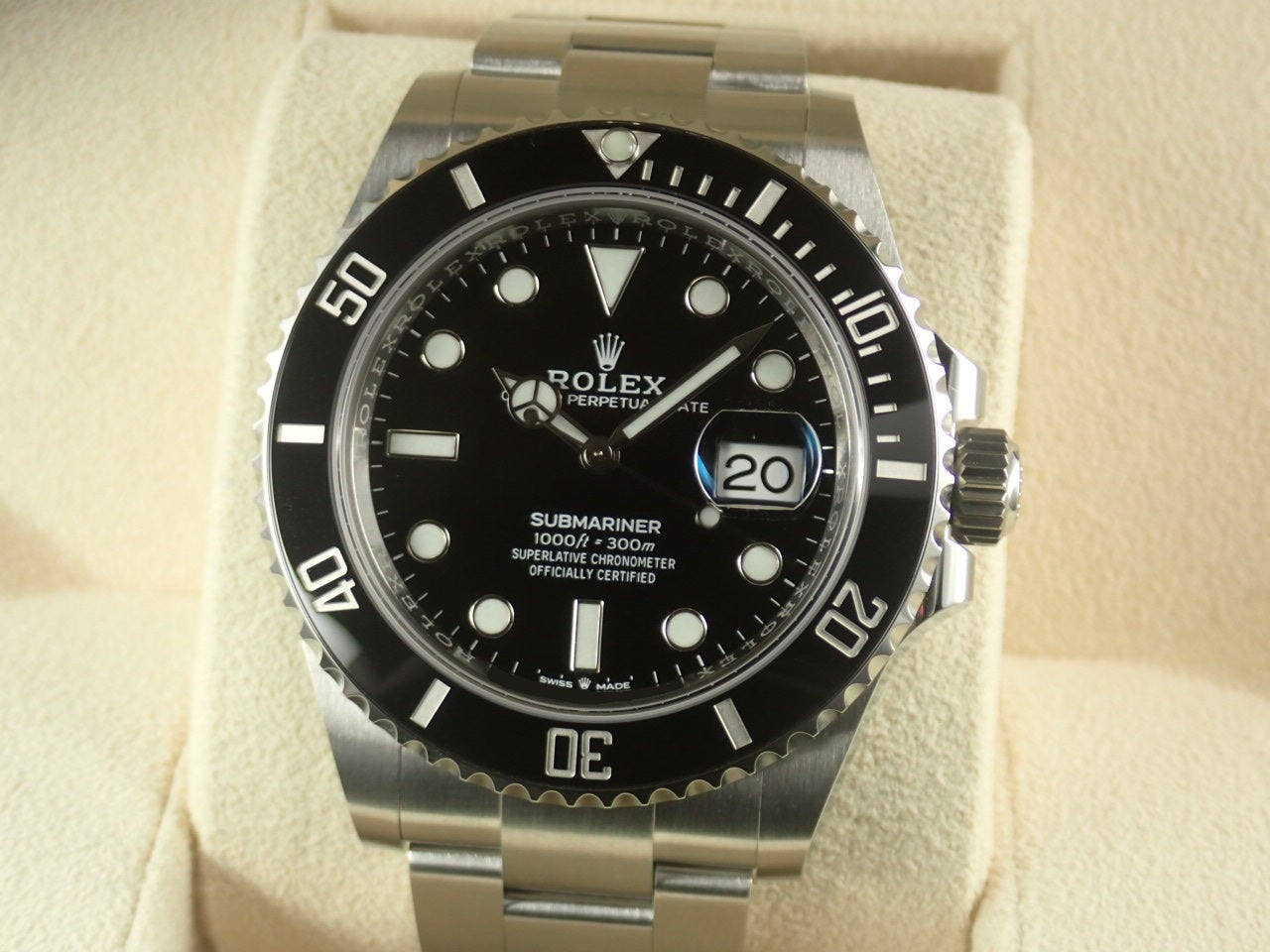 Rolex New Submariner Date [Unused] &lt;Warranty, Box, etc.&gt;