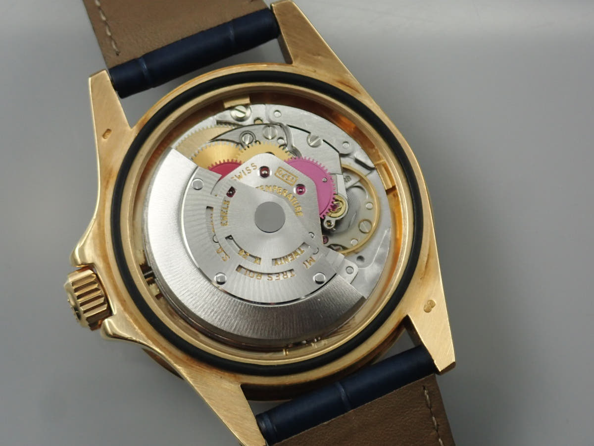 ロレックス サブマリーナー Ref.1680/8 ブルー文字盤 中古 J23ONYEN