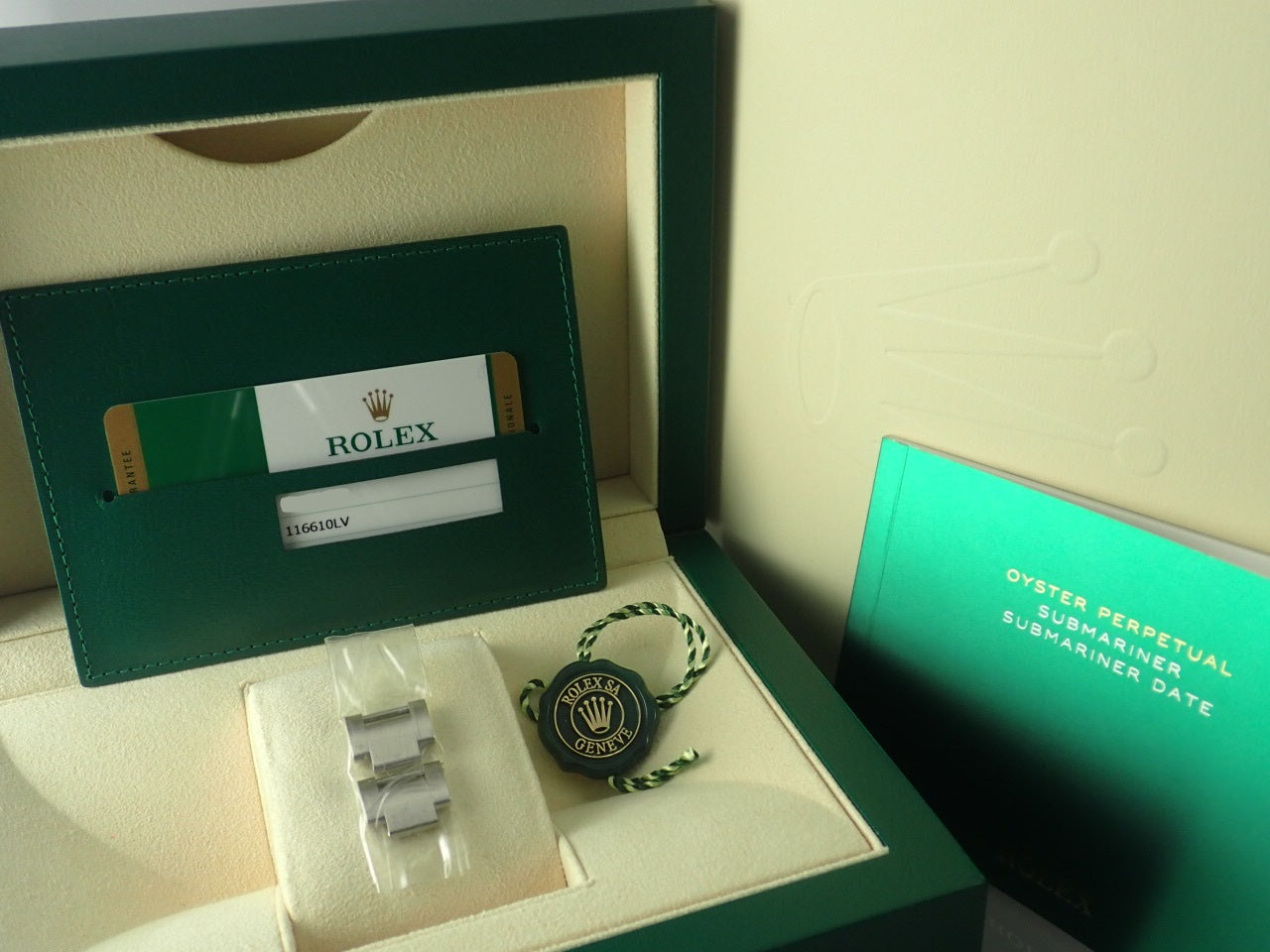 Rolex Submariner Green [Unused] &lt;Warranty, Box, etc.&gt;