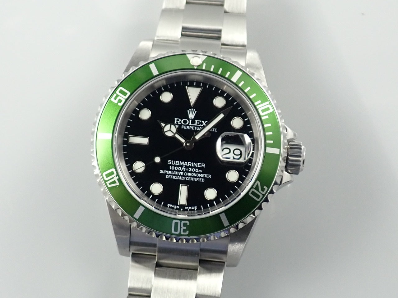 Rolex Submariner Green F serial number &lt;Warranty, box, etc.&gt;