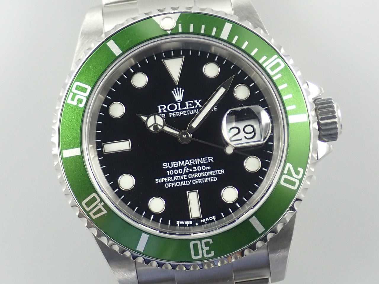 Rolex Submariner Green F serial number &lt;Warranty, box, etc.&gt;