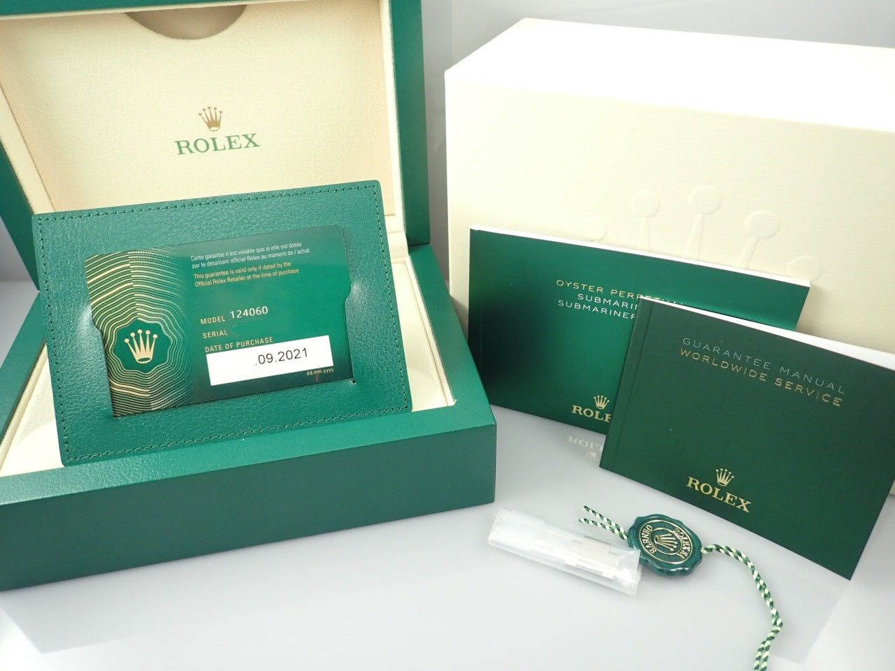 Rolex Submariner No Date &lt;&lt;New warranty, box, etc.&gt;&gt;