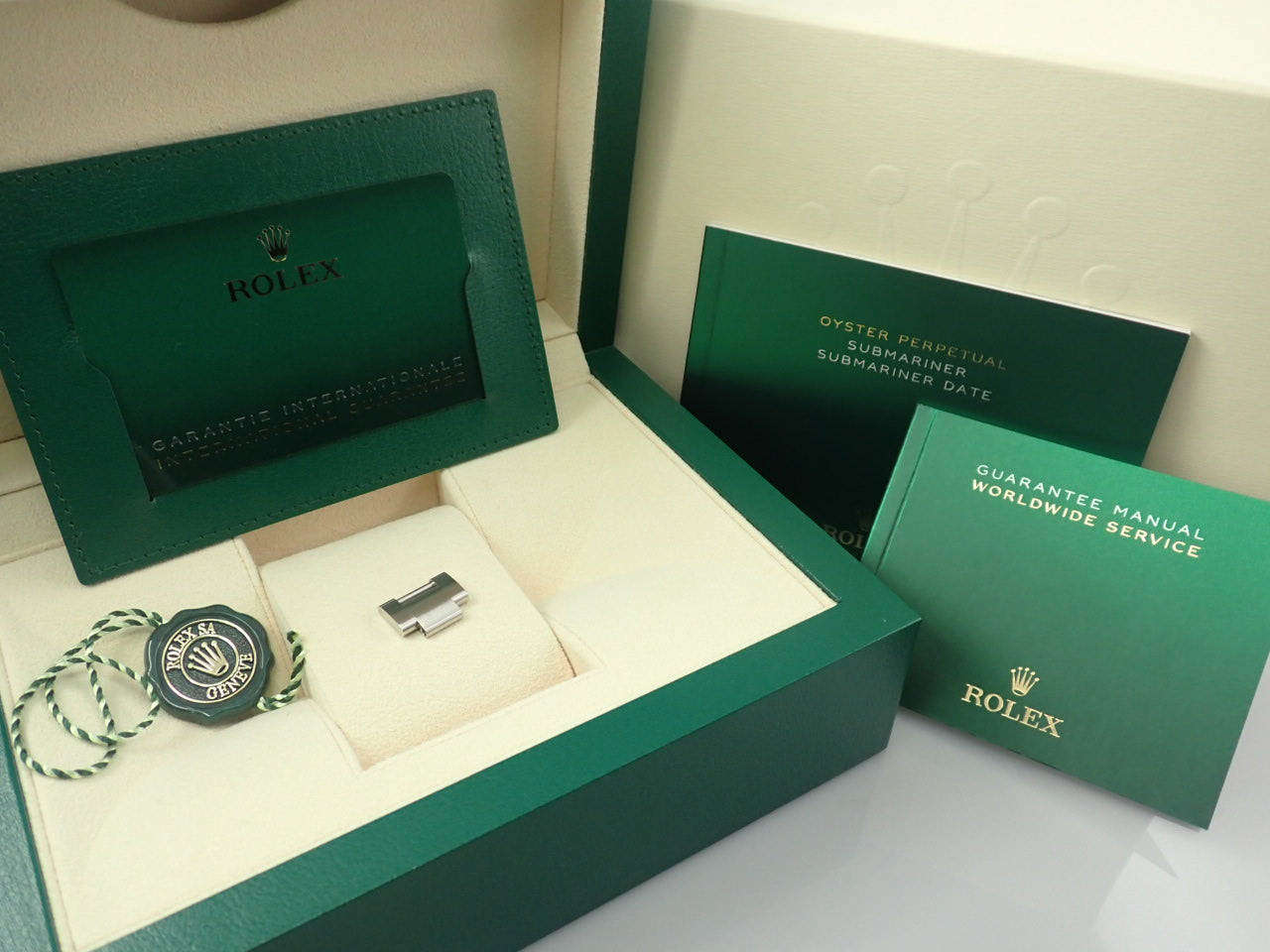 Rolex Submariner No Date &lt;&lt;New warranty, box, etc.&gt;&gt;