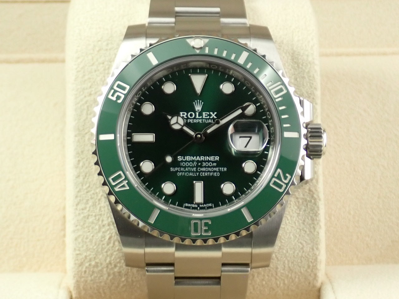 Rolex Submariner Green &lt;Warranty, Box, etc.&gt;