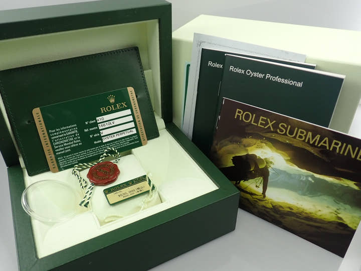 Rolex Submariner Date Ref. 16610LV Stainless Steel Black Dial