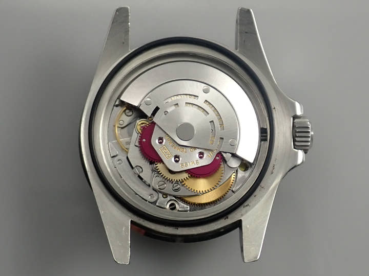 ロレックス サブマリーナー Ref.5512 ブラック文字盤 中古 WLRYSX5M