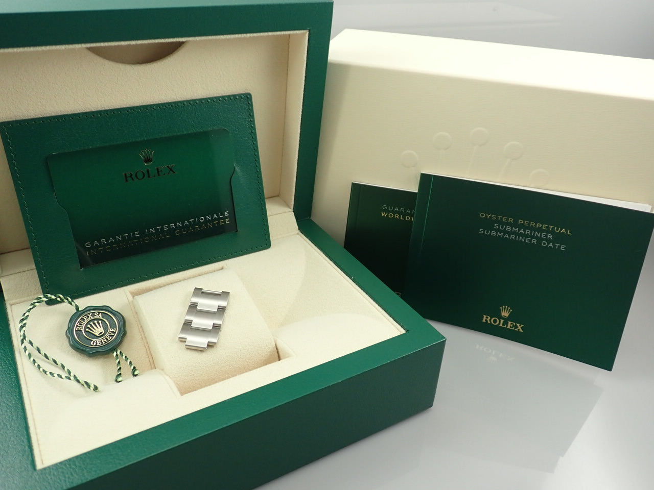 Rolex New Submariner Date [Unused] &lt;New warranty, box, etc.&gt;