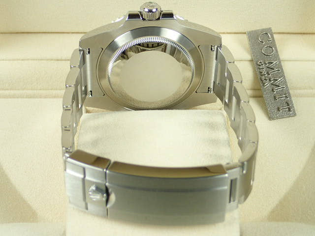ロレックス サブマリーナー Ref.114060 ブラック文字盤 未使用 submariner-95