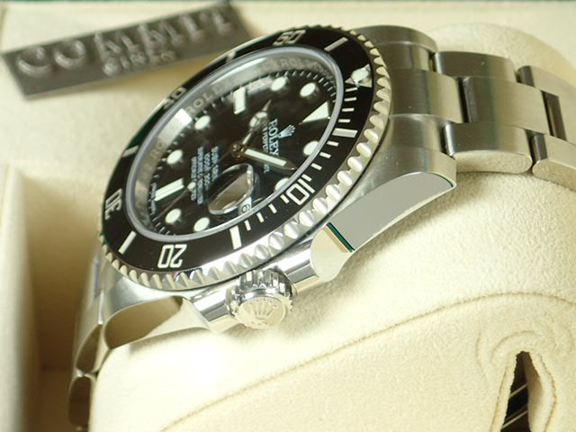 rolex submariner random date