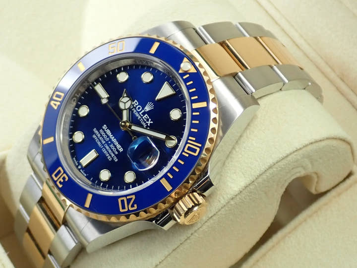Rolex Submariner Date <Warranty, Box, etc.>
