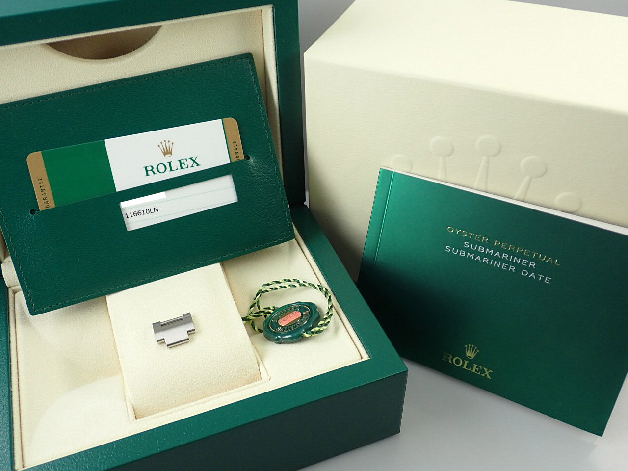 Rolex Submariner Date &lt;Warranty, Box, etc.&gt;