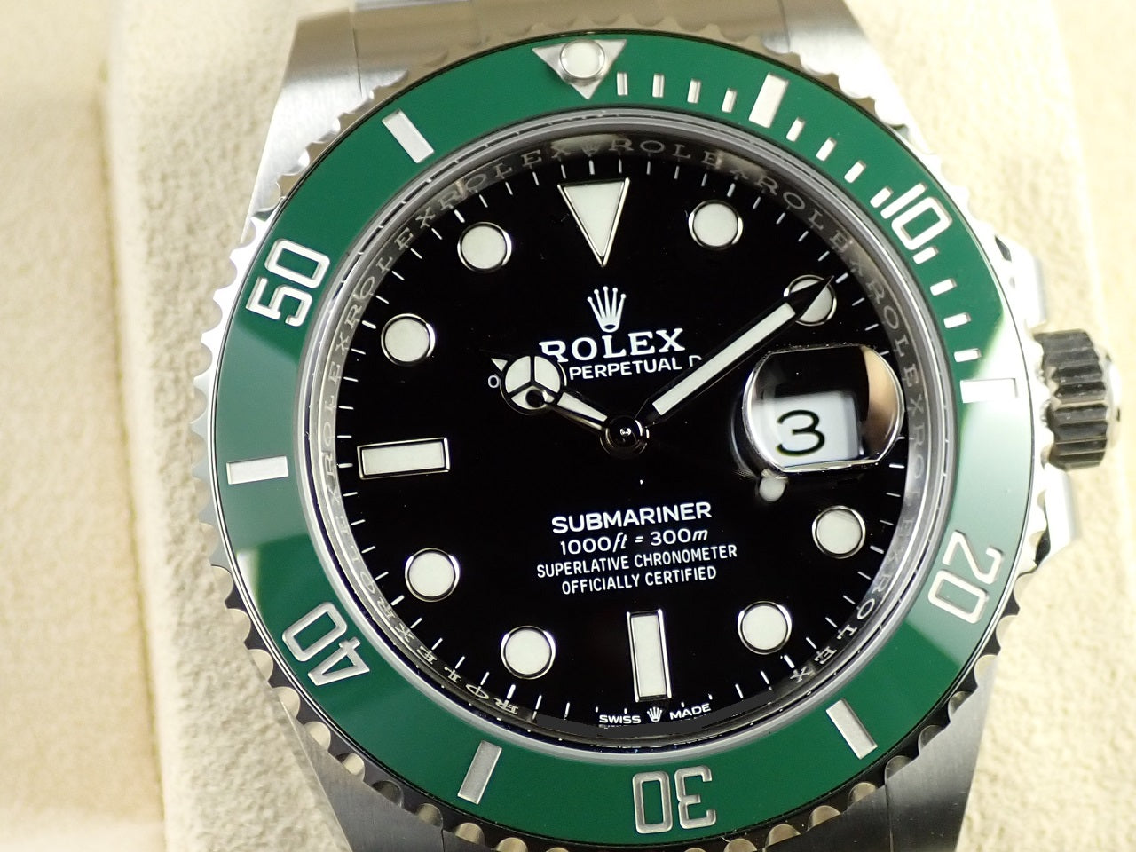 Rolex Submariner Date &lt;Warranty, Box, etc.&gt;