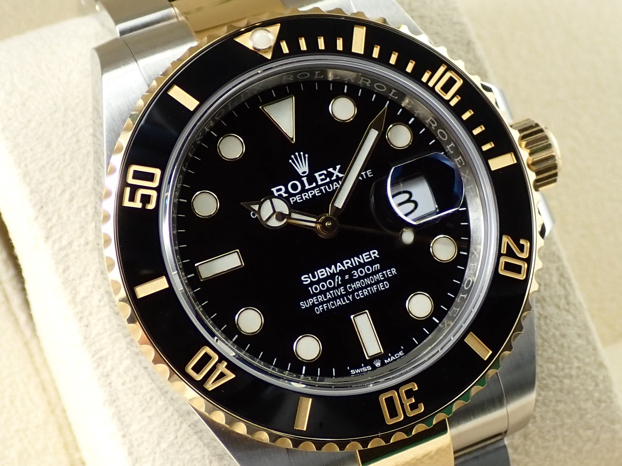 Rolex Submariner Date &lt;Warranty, Box, etc.&gt;