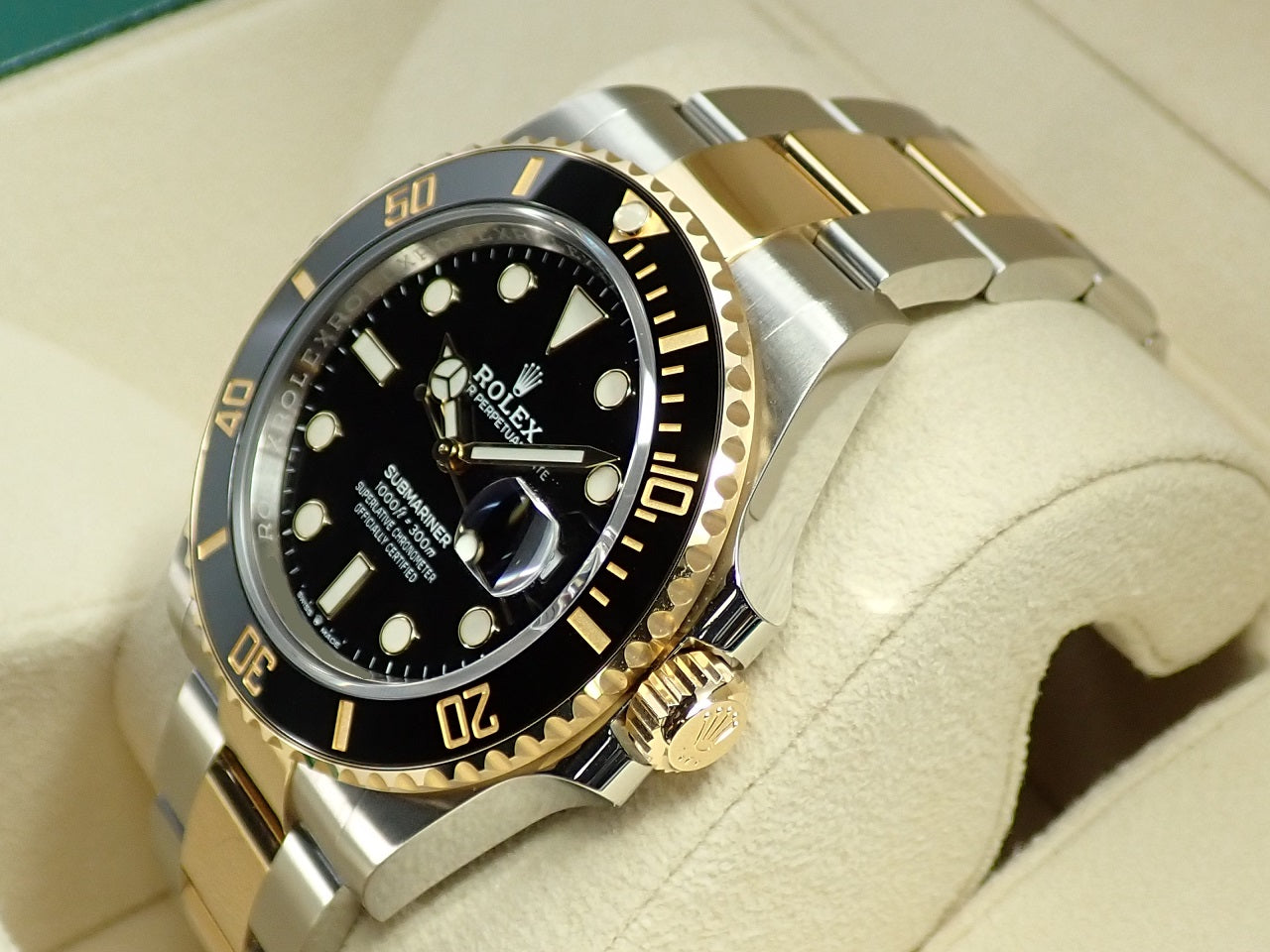 Rolex Submariner Date &lt;Warranty, Box, etc.&gt;