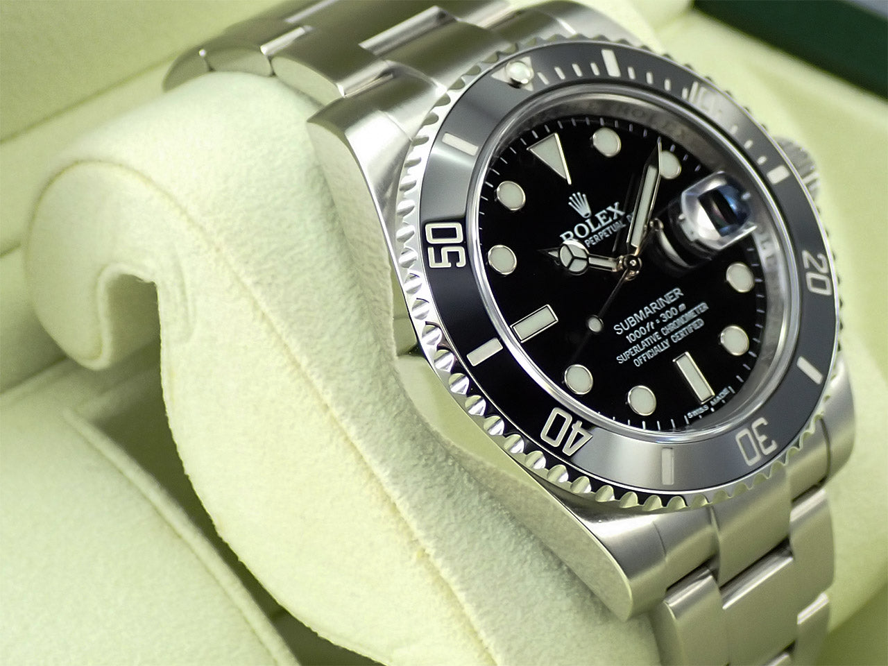 Rolex Submariner Date &lt;Warranty, Box, etc.&gt;