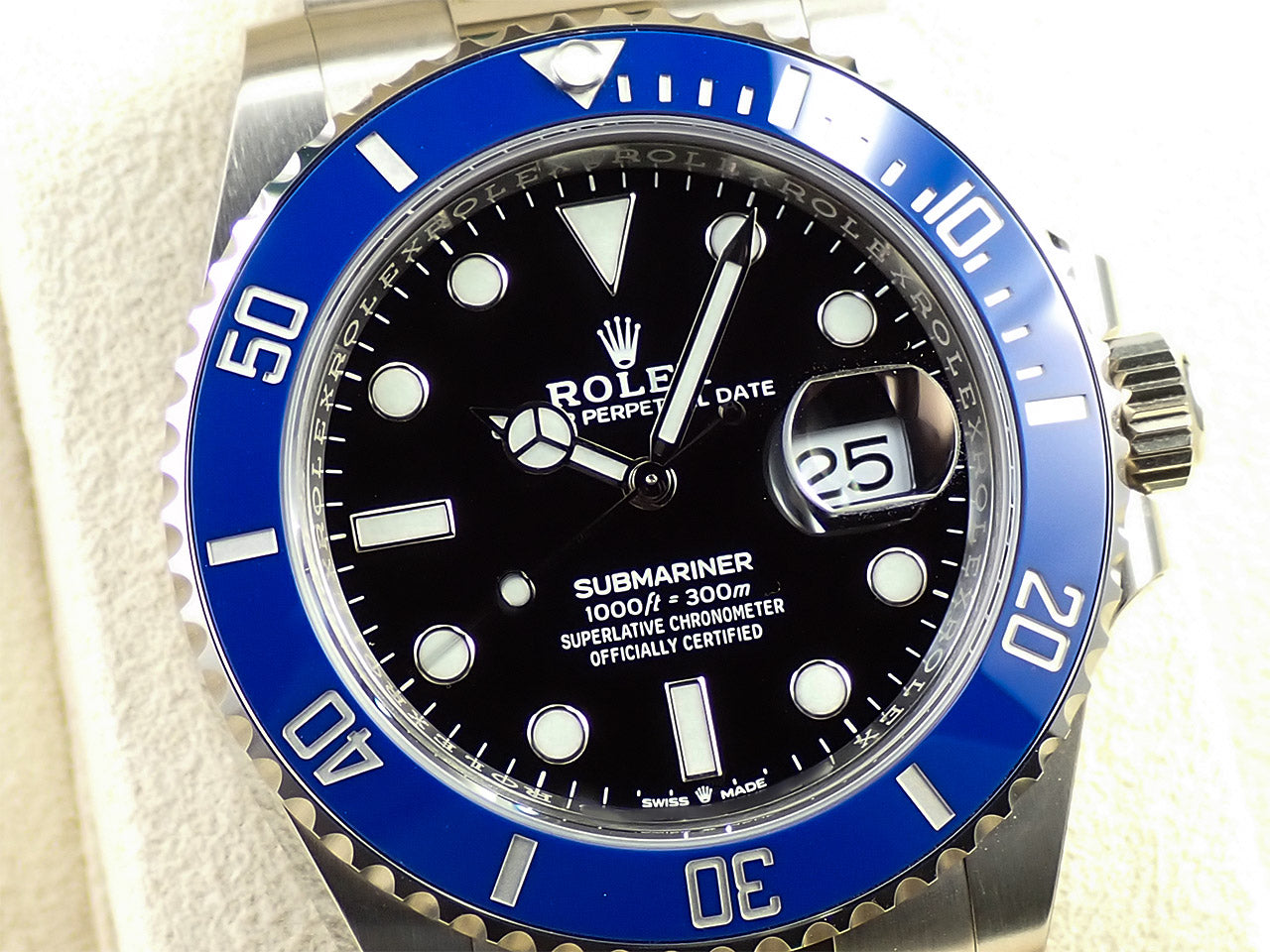 Rolex Submariner Date &lt;Warranty, Box, etc.&gt;