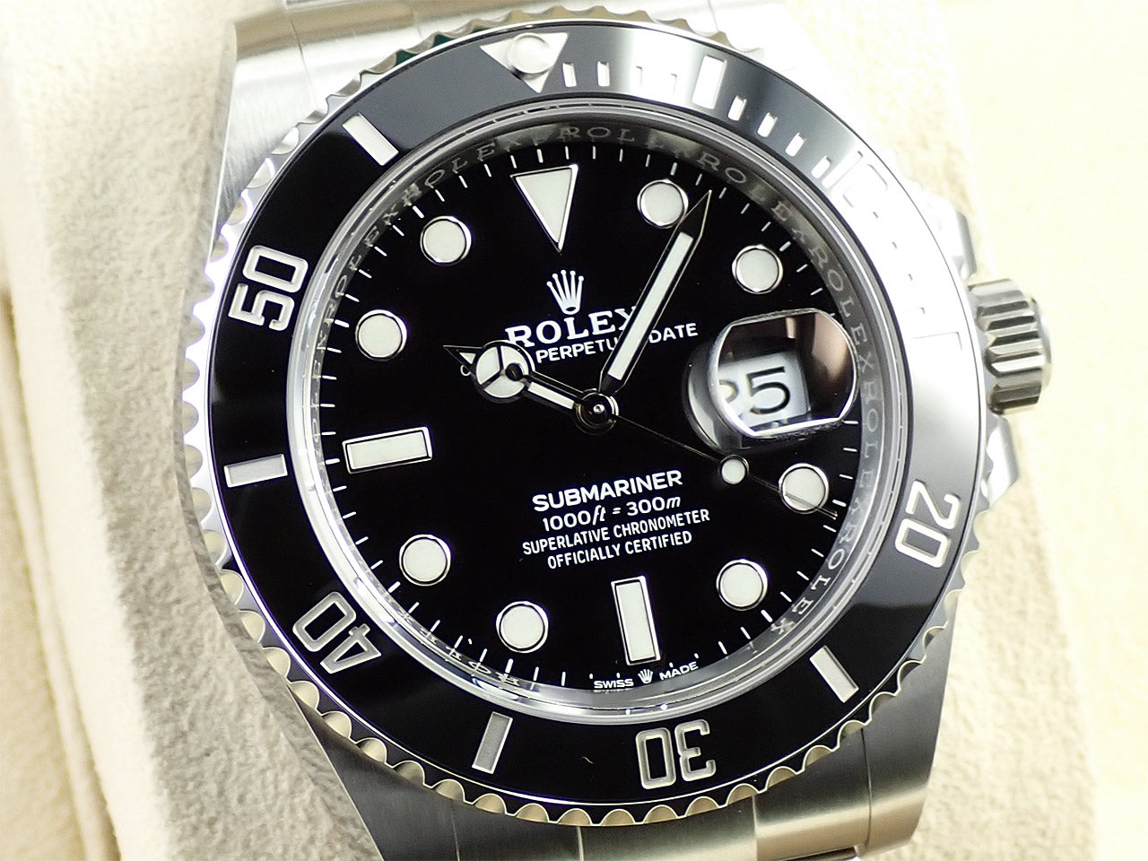 Rolex Submariner Date &lt;Warranty, Box, etc.&gt;