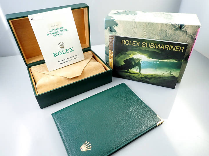 Rolex Submariner Date <Warranty, Box, etc.>