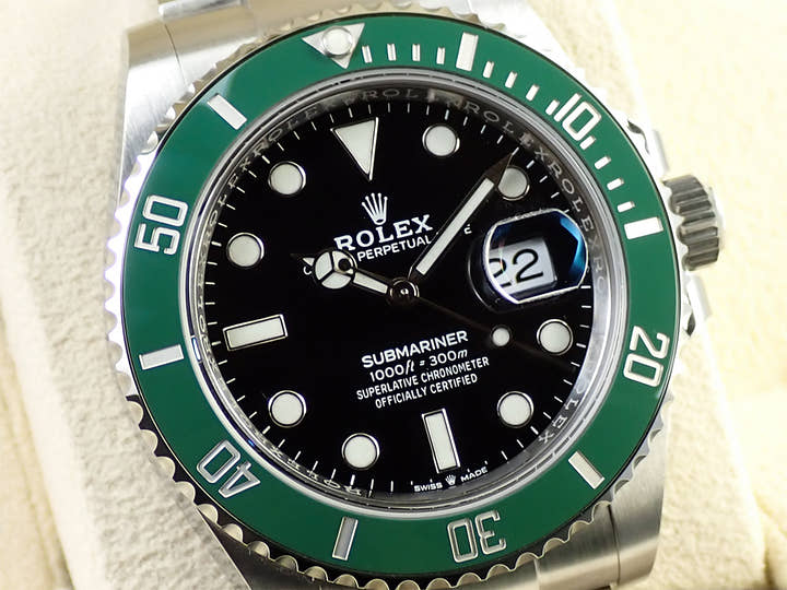 ロレックス サブマリーナー デイト Ref.126610LV ステンレススチール ブラック文字盤