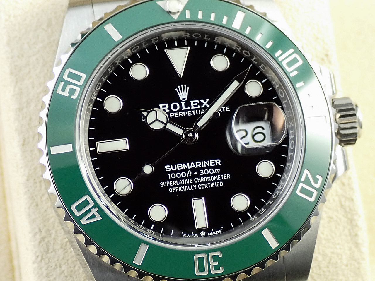 Rolex Submariner Date &lt;Warranty, Box, etc.&gt;