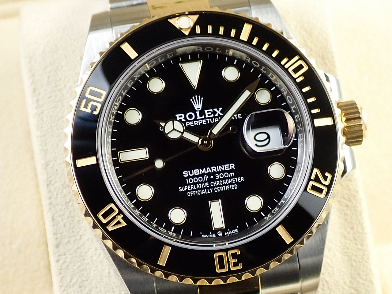 Rolex Submariner Date &lt;Warranty, Box, etc.&gt;