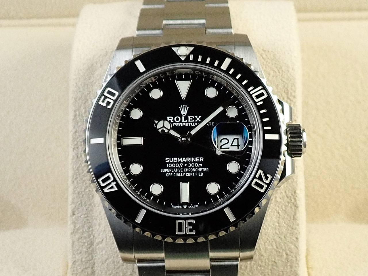 Rolex Submariner Date &lt;Warranty, Box, etc.&gt;