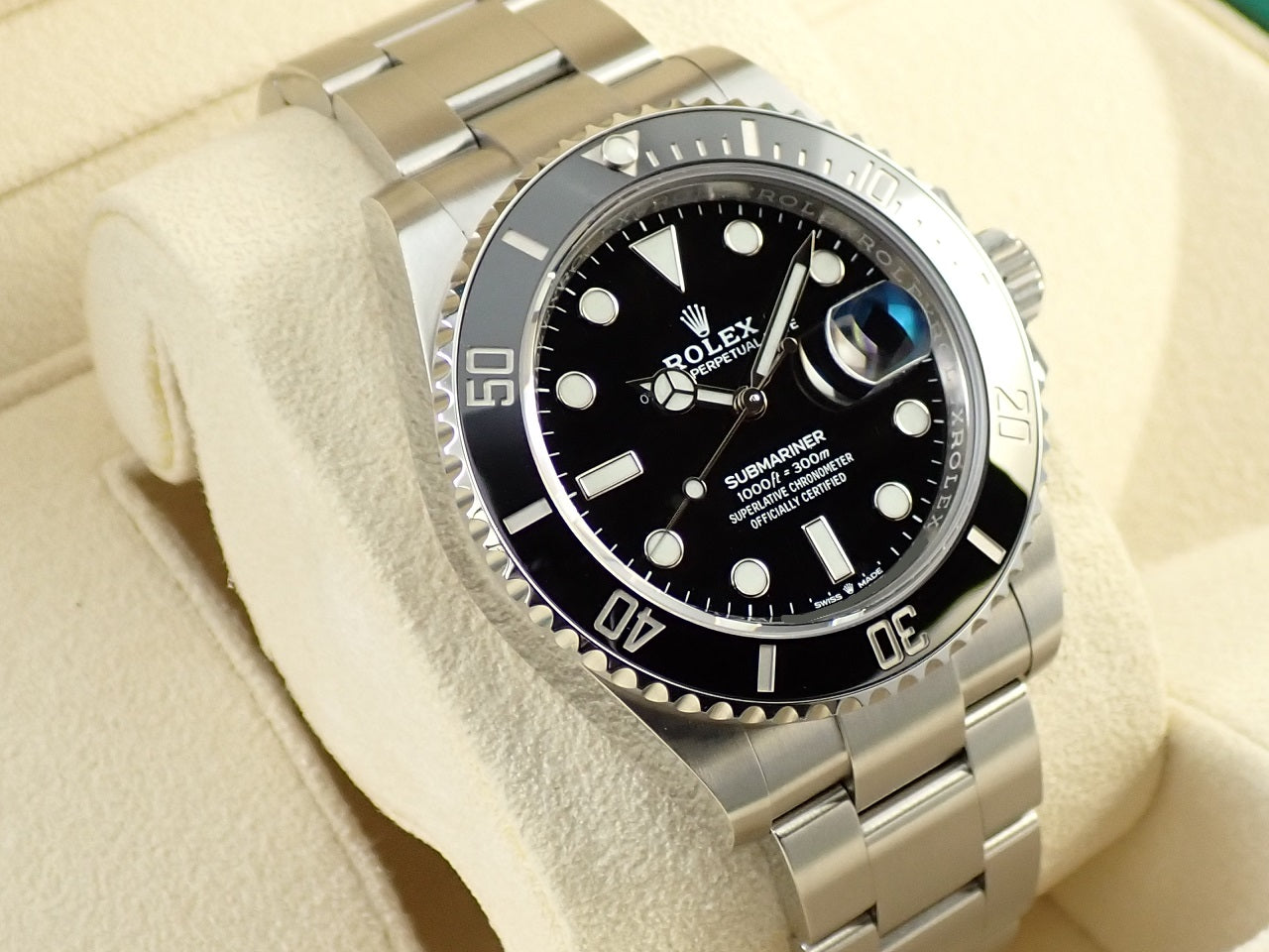 Rolex Submariner Date &lt;Warranty, Box, etc.&gt;