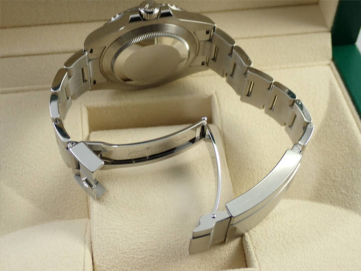 ロレックス サブマリーナー デイト Ref.126610LV ステンレススチール ブラック文字盤