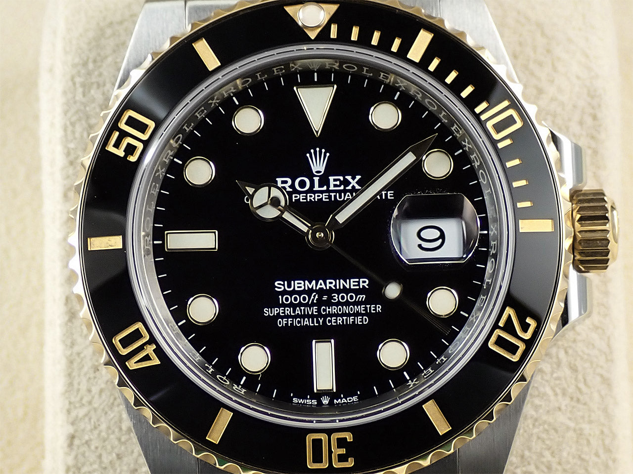 Rolex Submariner Date &lt;Warranty, Box, etc.&gt;