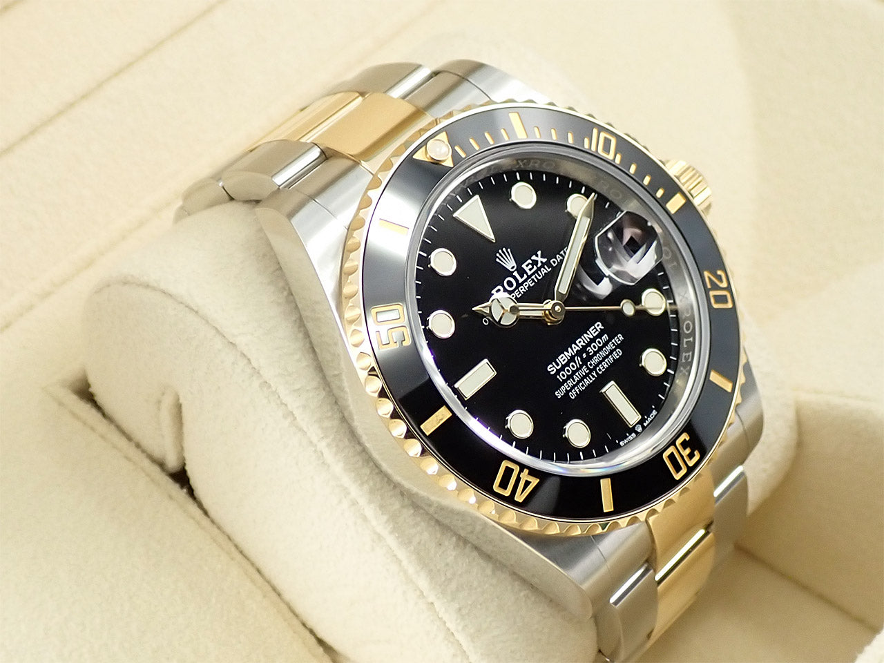 Rolex Submariner Date &lt;Warranty, Box, etc.&gt;