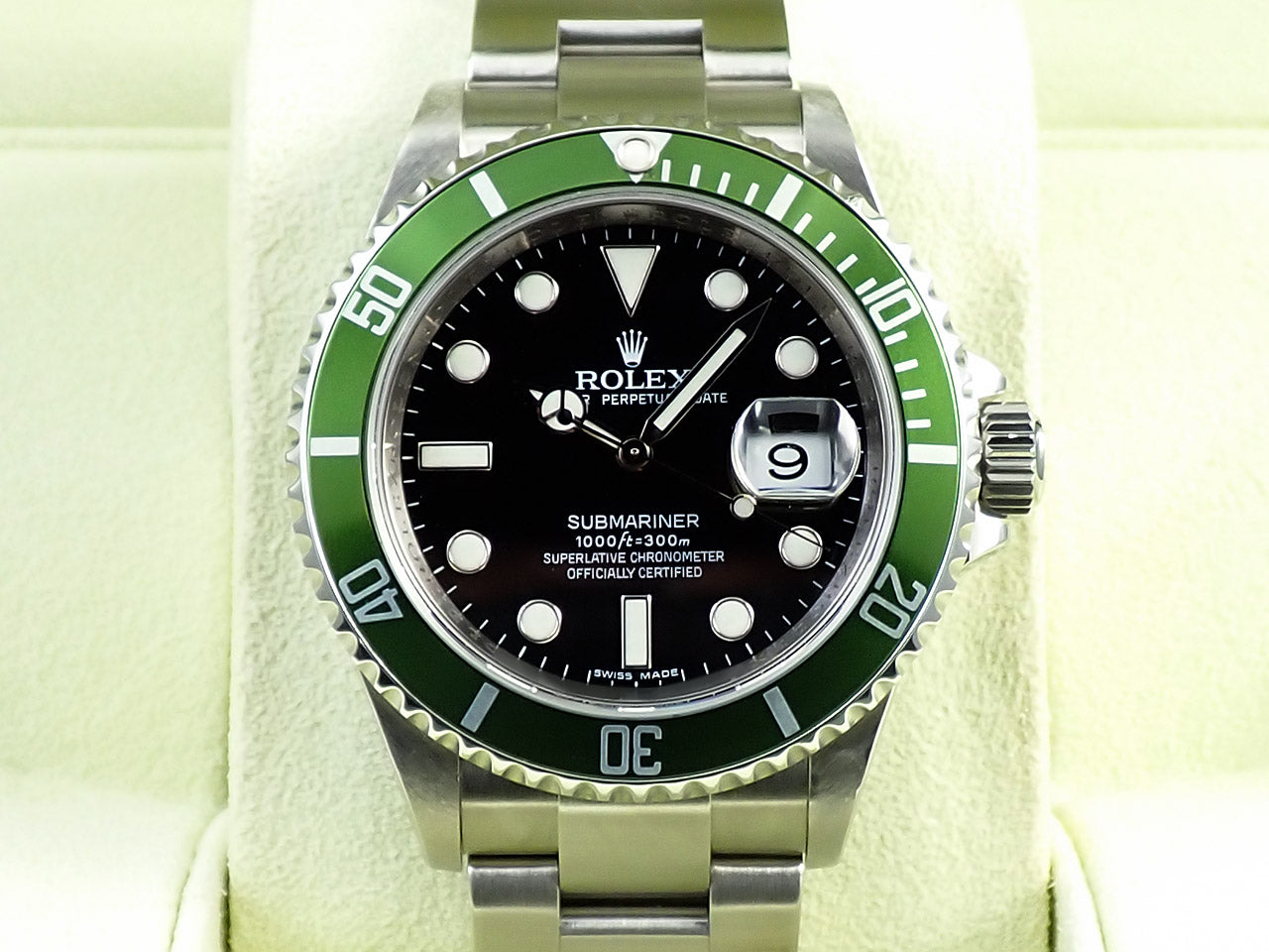 Rolex Submariner Date &lt;Box and Others&gt;