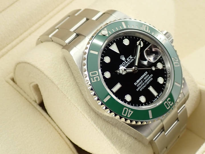 ロレックス サブマリーナー デイト Ref.126610LV ステンレススチール ブラック文字盤