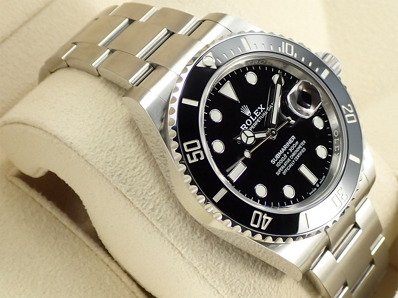 Rolex Submariner Date &lt;Warranty, Box, etc.&gt;