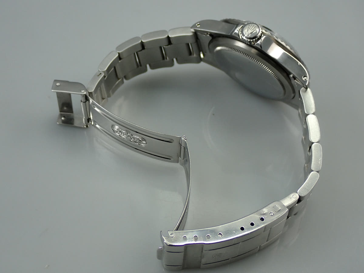 ロレックス サブマリーナー デイト Ref.1680 ブラック文字盤 中古 8UYK5SJU