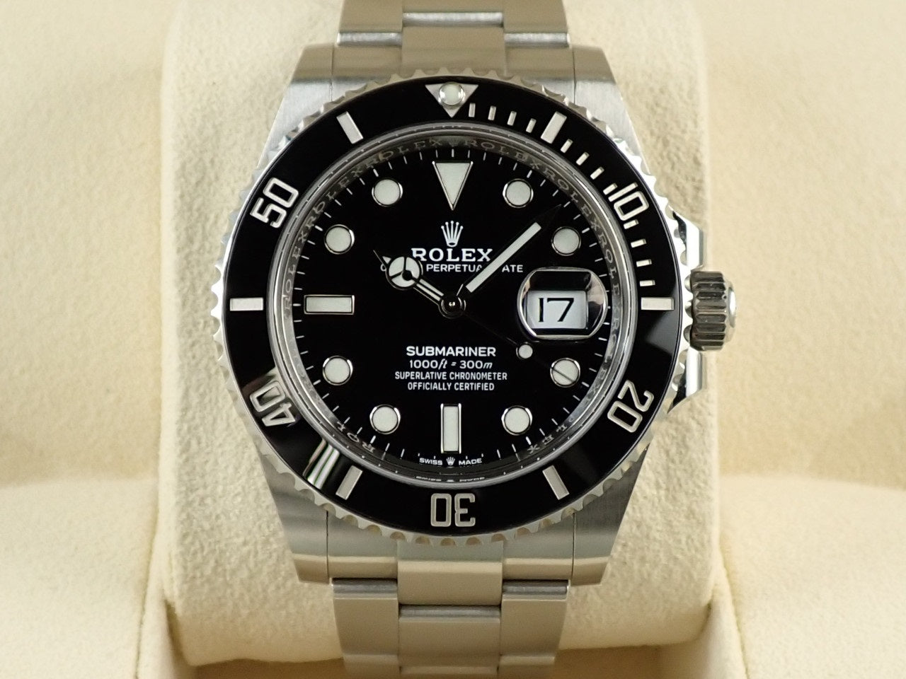 Rolex Submariner Date &lt;Warranty, Box, etc.&gt;