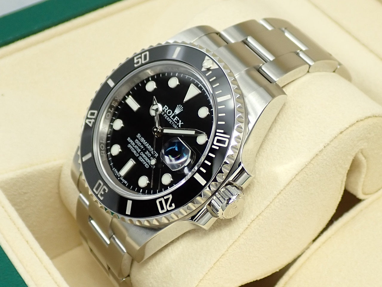 Rolex Submariner Date &lt;Warranty, Box, etc.&gt;