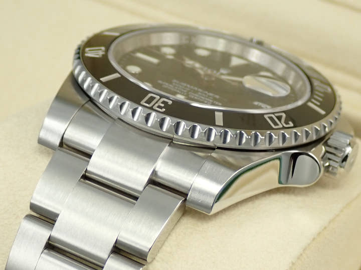 Rolex Submariner Date <Warranty, Box, etc.>