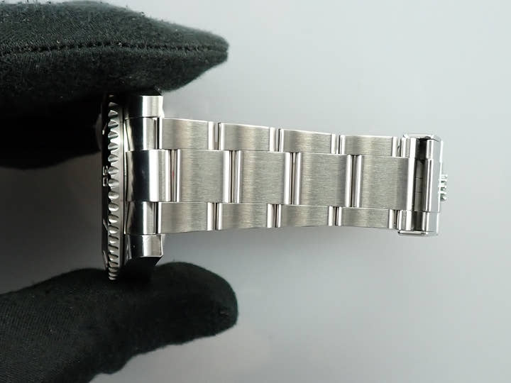 Rolex Submariner Date <Warranty, Box, etc.>