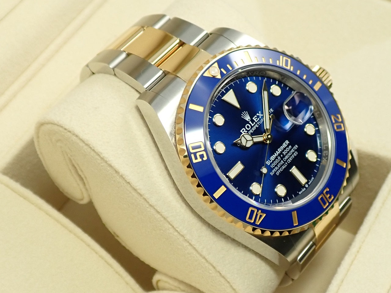 Rolex Submariner Date &lt;Warranty, Box, etc.&gt;