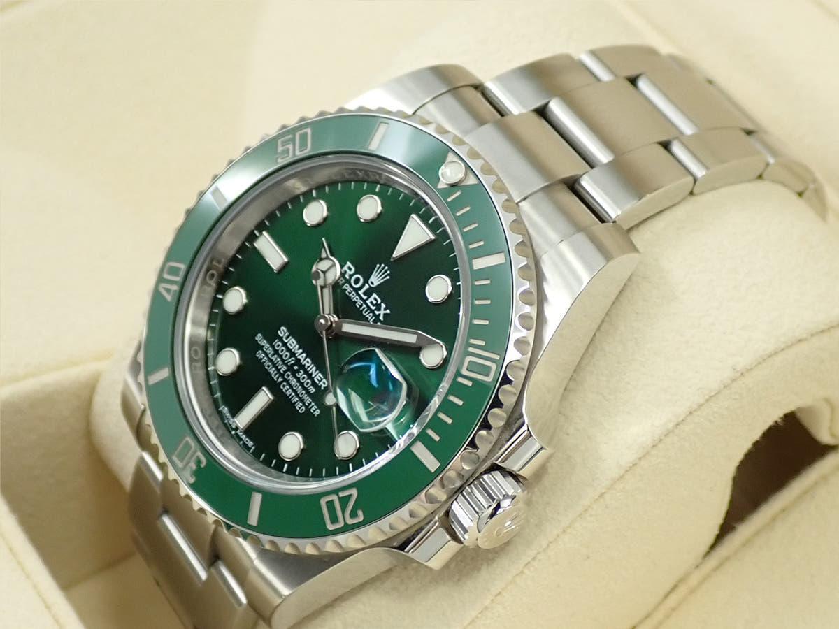 ロレックス サブマリーナー デイト Ref.116610LV グリーン文字盤 中古 Y1MXLKPF