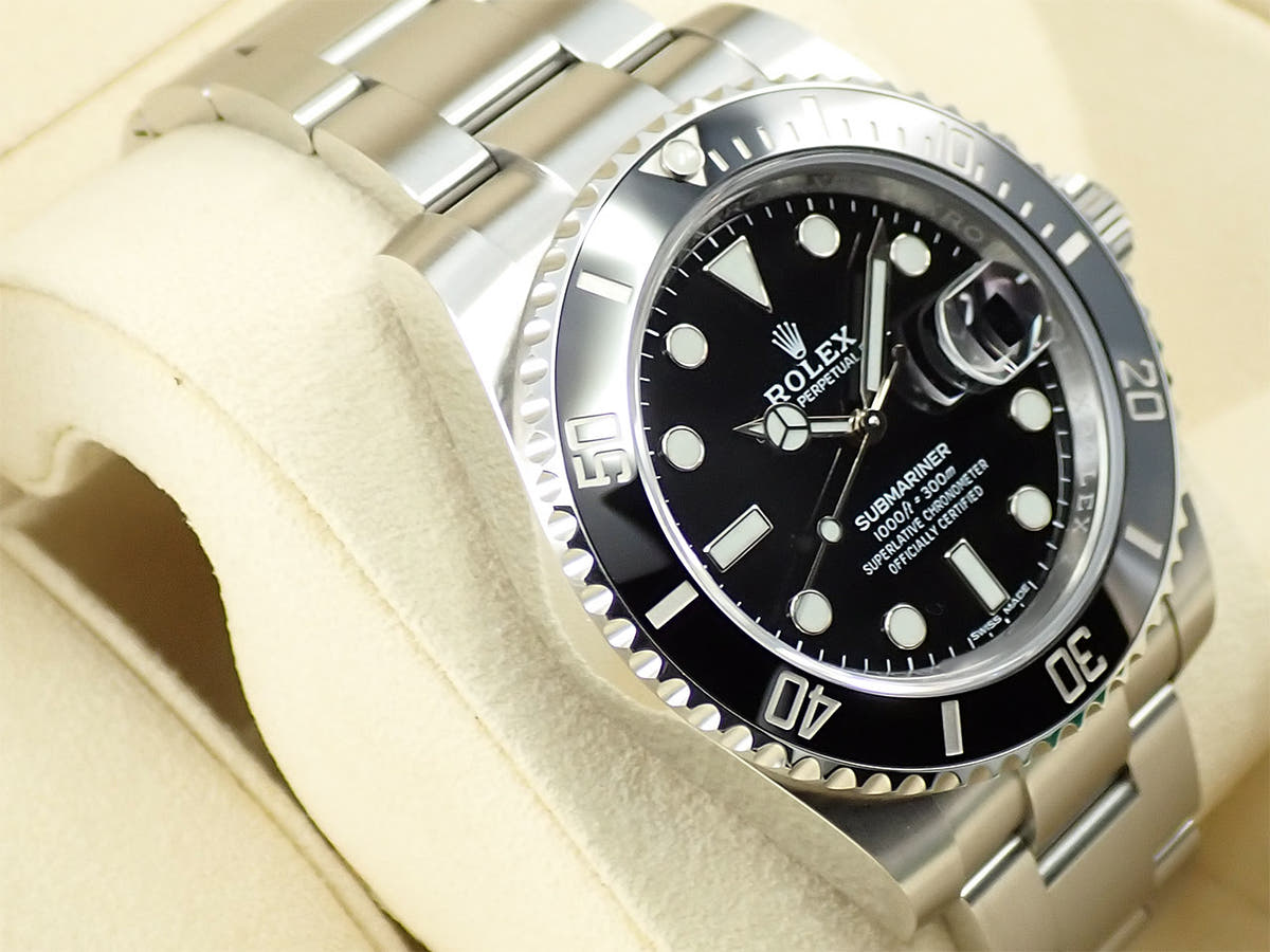 ロレックス サブマリーナー デイト Ref.116610LN ブラック文字盤 美品 26477AWT