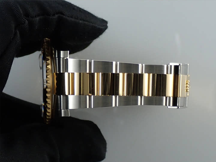 Rolex Submariner Date Ref. 126613LN Stainless Steel/Yellow Gold Black Dial