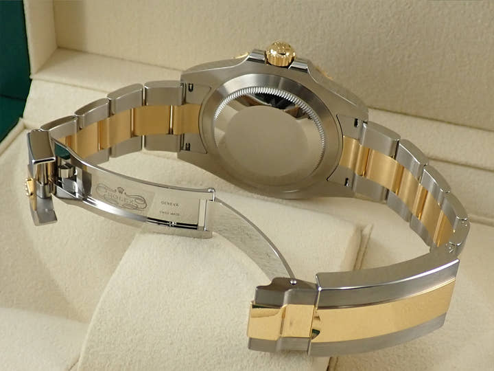 Rolex Submariner Date Ref. 126613LN Stainless Steel/Yellow Gold Black Dial