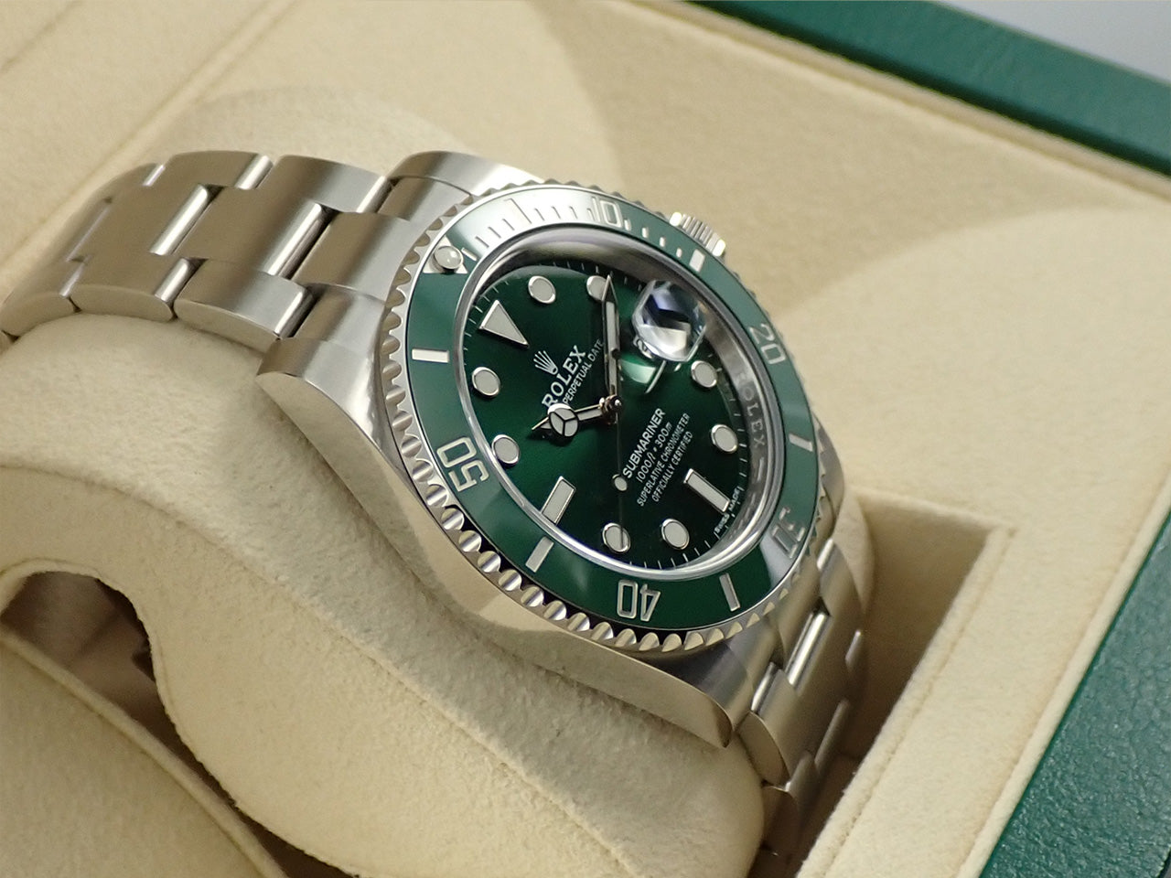 Rolex Submariner Date &lt;Warranty, Box, etc.&gt;