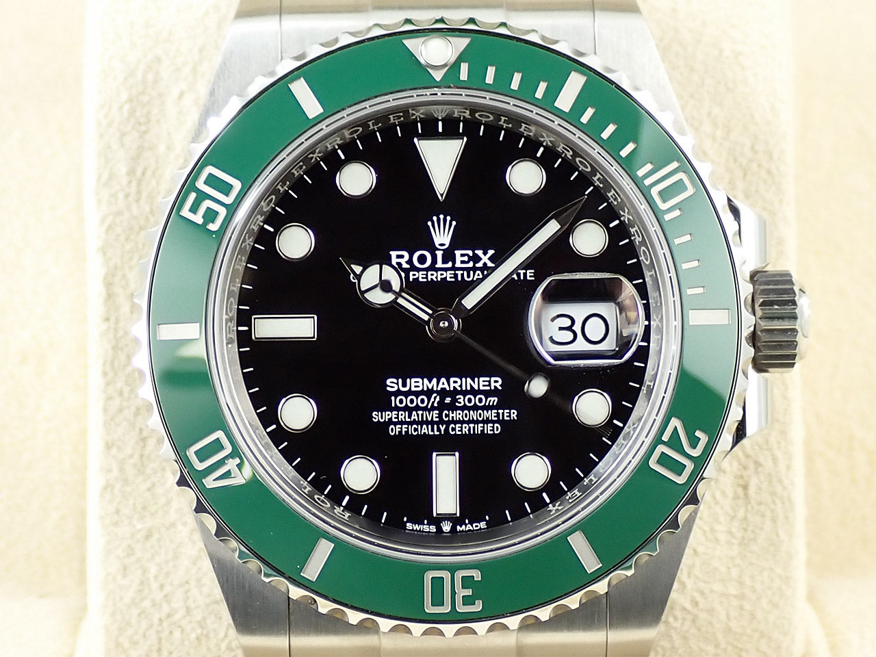 Rolex Submariner Date &lt;Warranty, Box, etc.&gt;