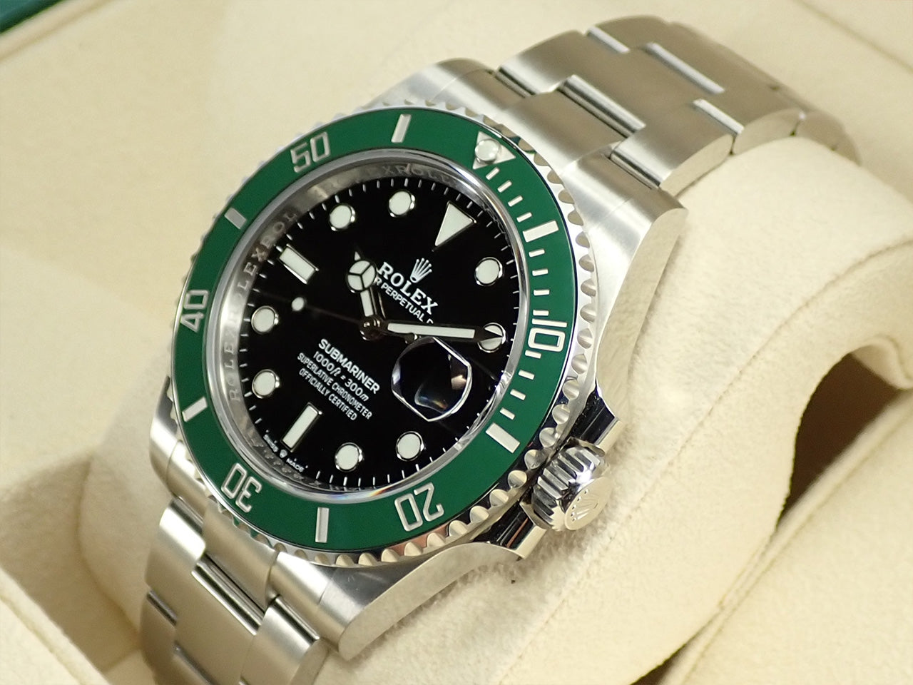 Rolex Submariner Date &lt;Warranty, Box, etc.&gt;