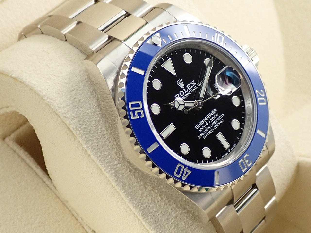 Rolex Submariner Date &lt;Warranty, Box, etc.&gt;