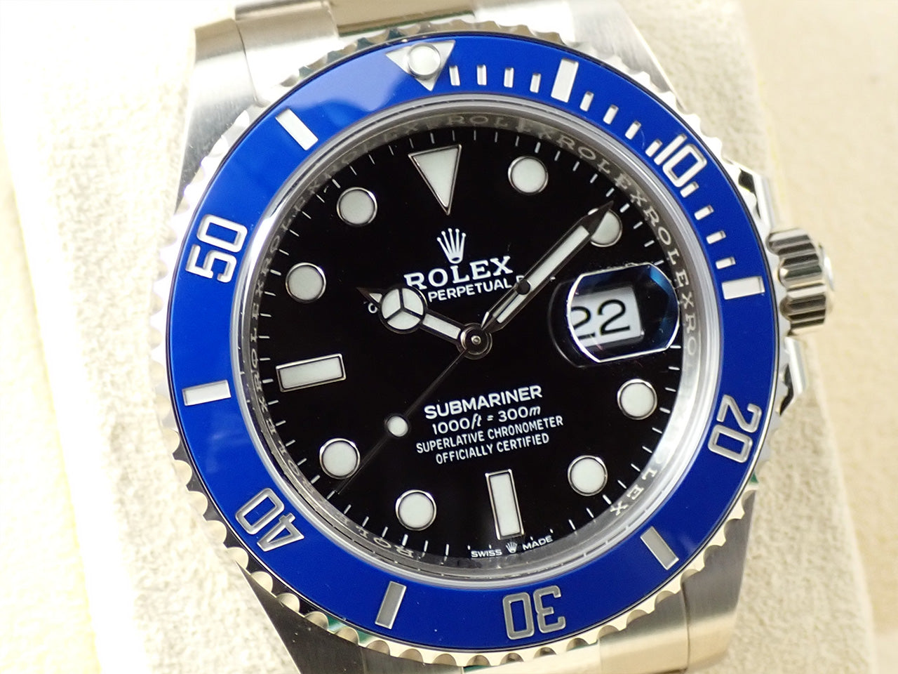 Rolex Submariner Date &lt;Warranty, Box, etc.&gt;