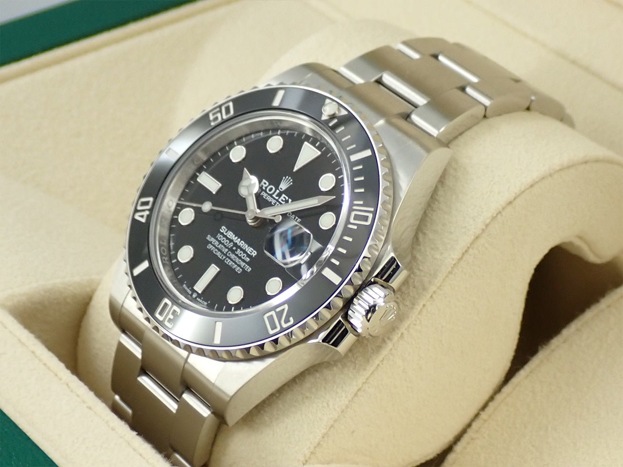 Rolex Submariner Date &lt;Warranty, Box, etc.&gt;